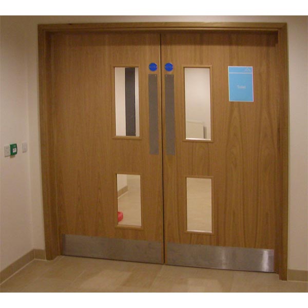 American White Oak Doorsets at the Chill Factor e