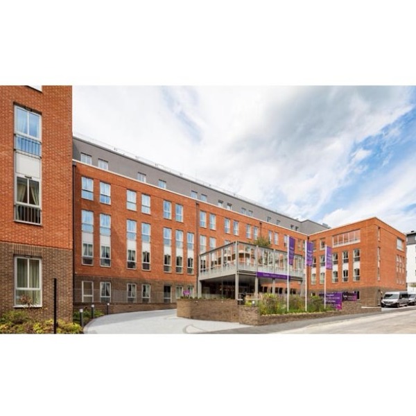 Pembroke House, Camberly